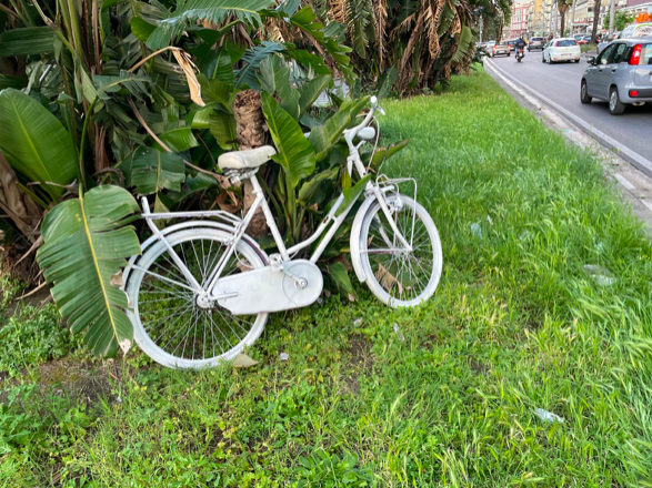 UNA BICI BIANCA A VIA ARGINE – Venerdi 28 Febbraio 10:30